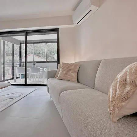 Apartment - Refait A Neuf - 6 Personnes - Parking - Clim *